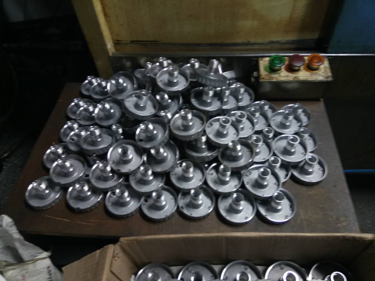 生產(chǎn)的零件——CK6146D-Y∠30斜床身車銑復(fù)合機(jī)(46刀塔+帶Y軸+4側(cè)動(dòng)力頭+4端動(dòng)力頭) —高配置