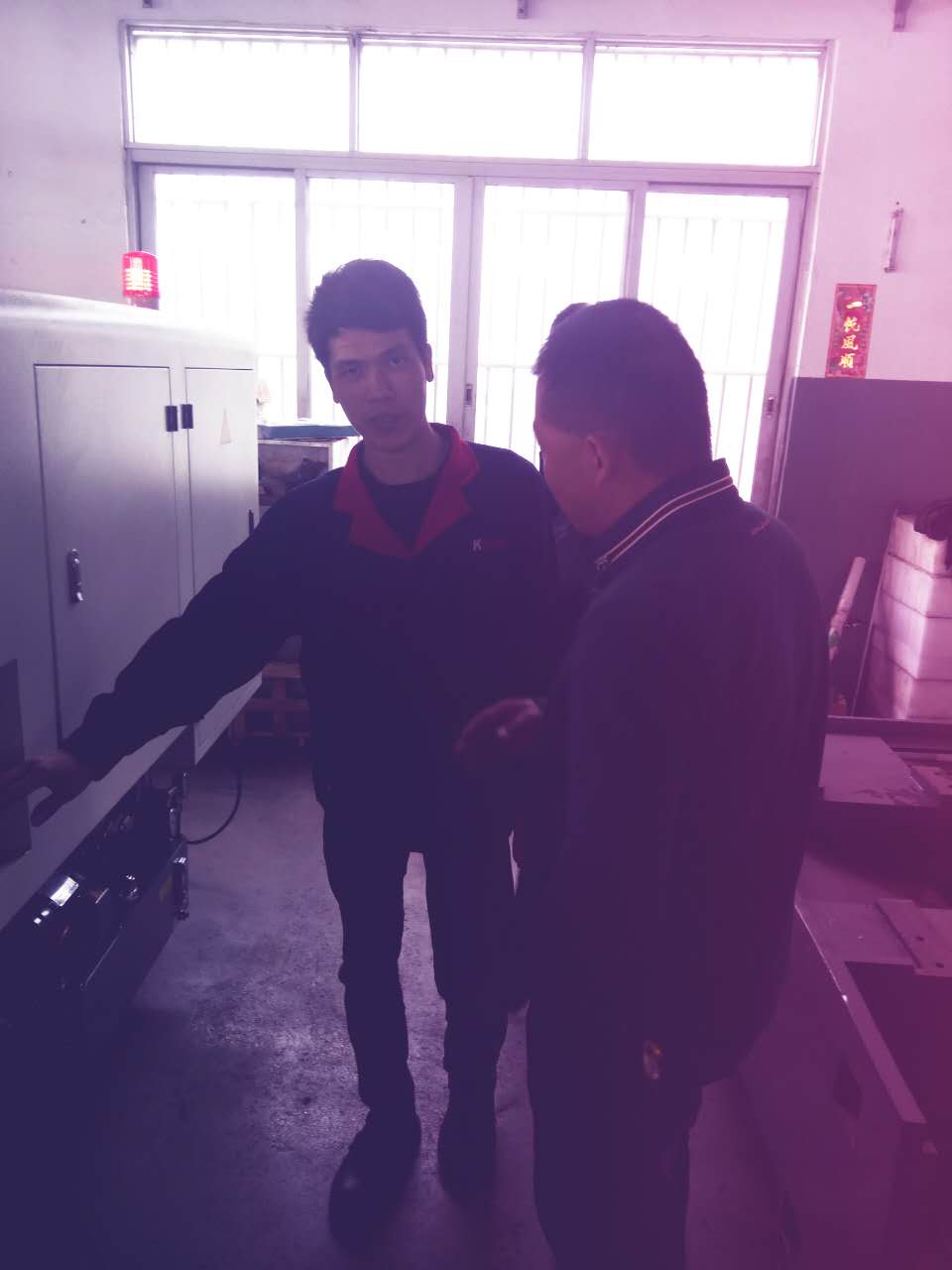 講解數(shù)控車床的機床結構和使用方法