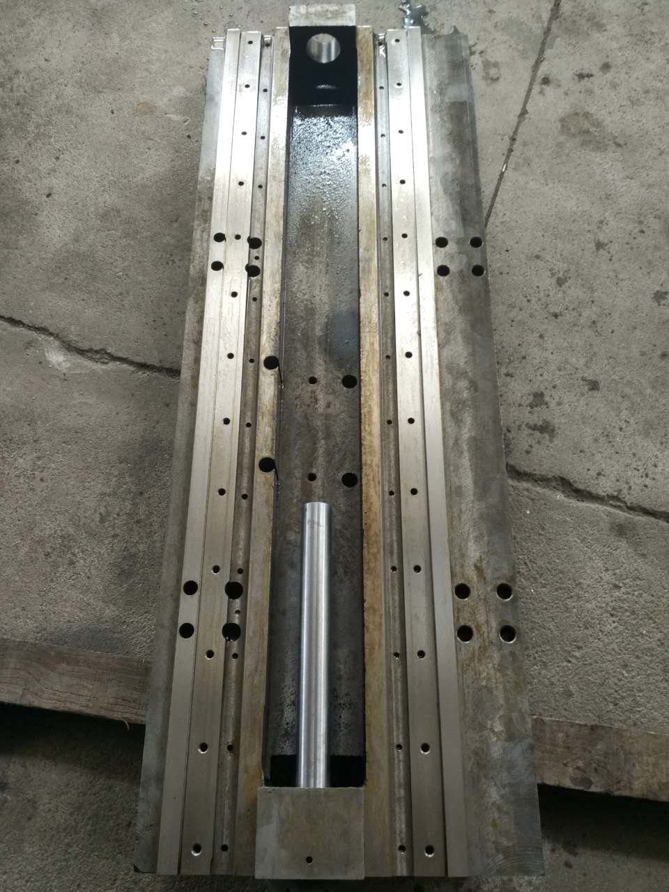 加長的拖板（凱恩利專利產(chǎn)品，凱恩利出的圖紙）