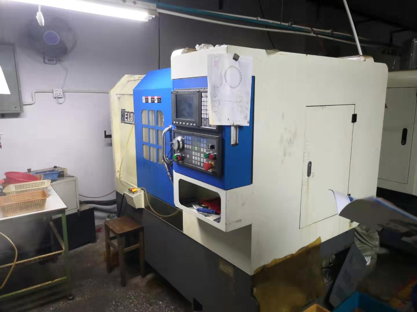 現(xiàn)在機器擺在一樓，總的有六~七臺機，六臺機是中山凱恩利機械的。其中36機5臺，46機1臺